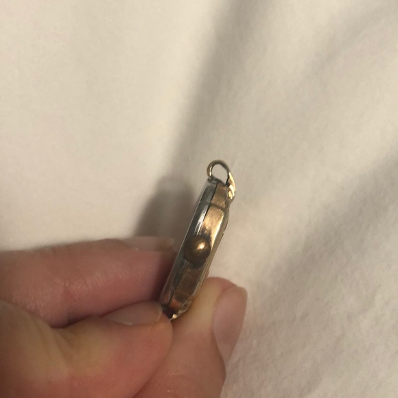 Watch - Picture 3 of 5